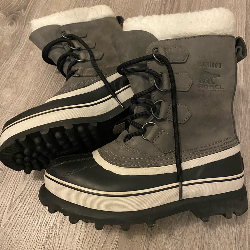 Brand new woman’s Sorel winter boots with box!